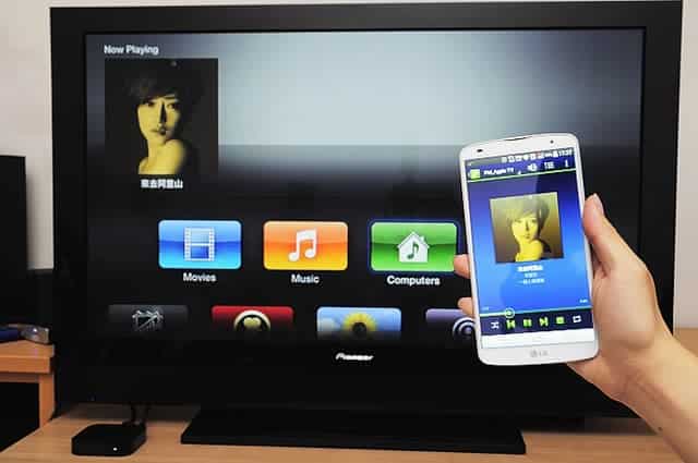 Collegare telefono a tv con DLNA