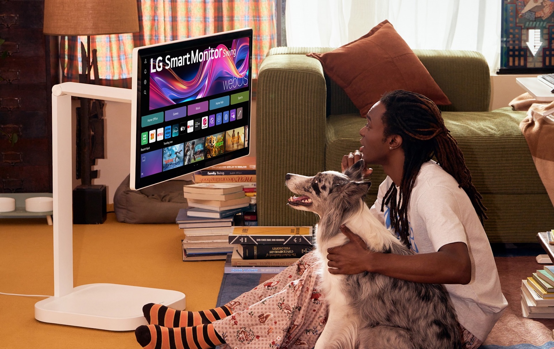 LG Swing: lo smart monitor portatile con display 4K touch e webOS