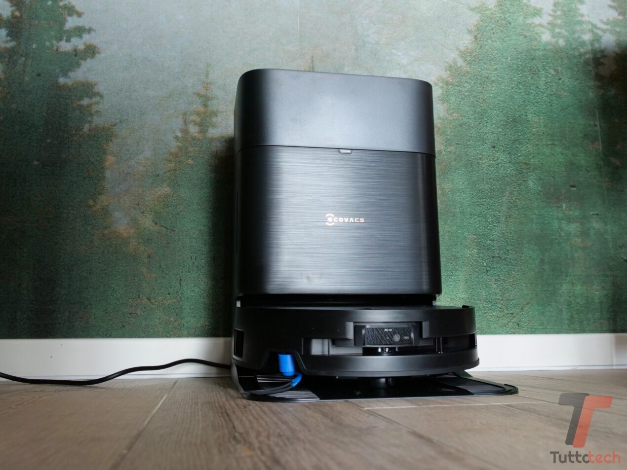 ECOVACS DEEBOT X9 PRO OMNI in offerta su Amazon: il top di gamma scende a 499€