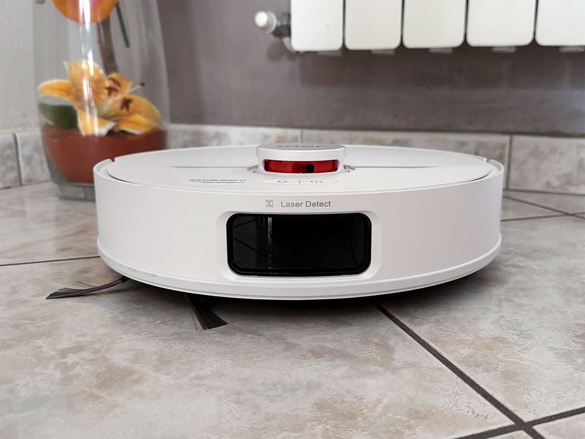 8000 Pa, mop rotanti e stazione completa a 178€: il JONR P20 Pro è un affare a meno di 180€