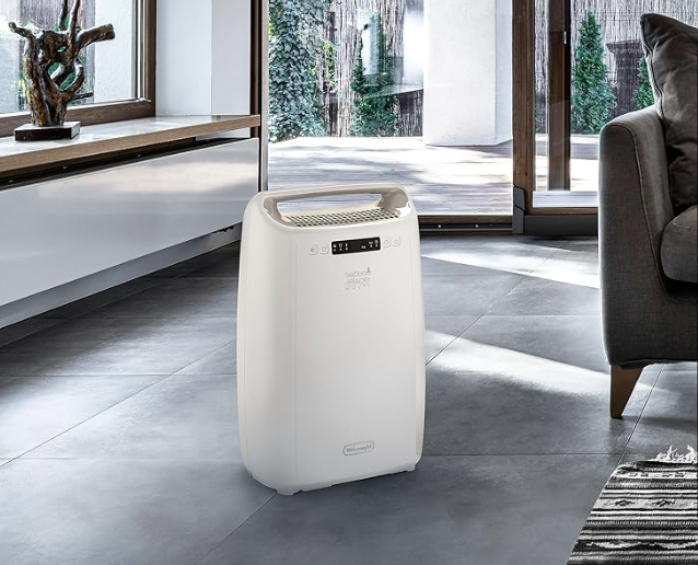 Aria più pulita e asciutta con questo deumidificatore De’Longhi: sconto di oltre 40€ su Amazon