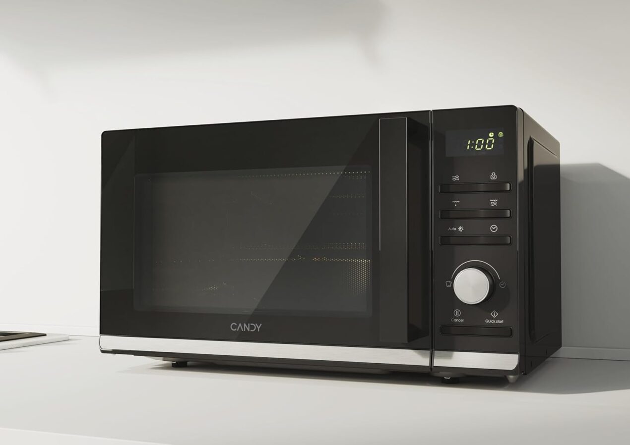 Offerta Amazon: microonde smart Candy Moderna con grill e 40 programmi a prezzo stracciato