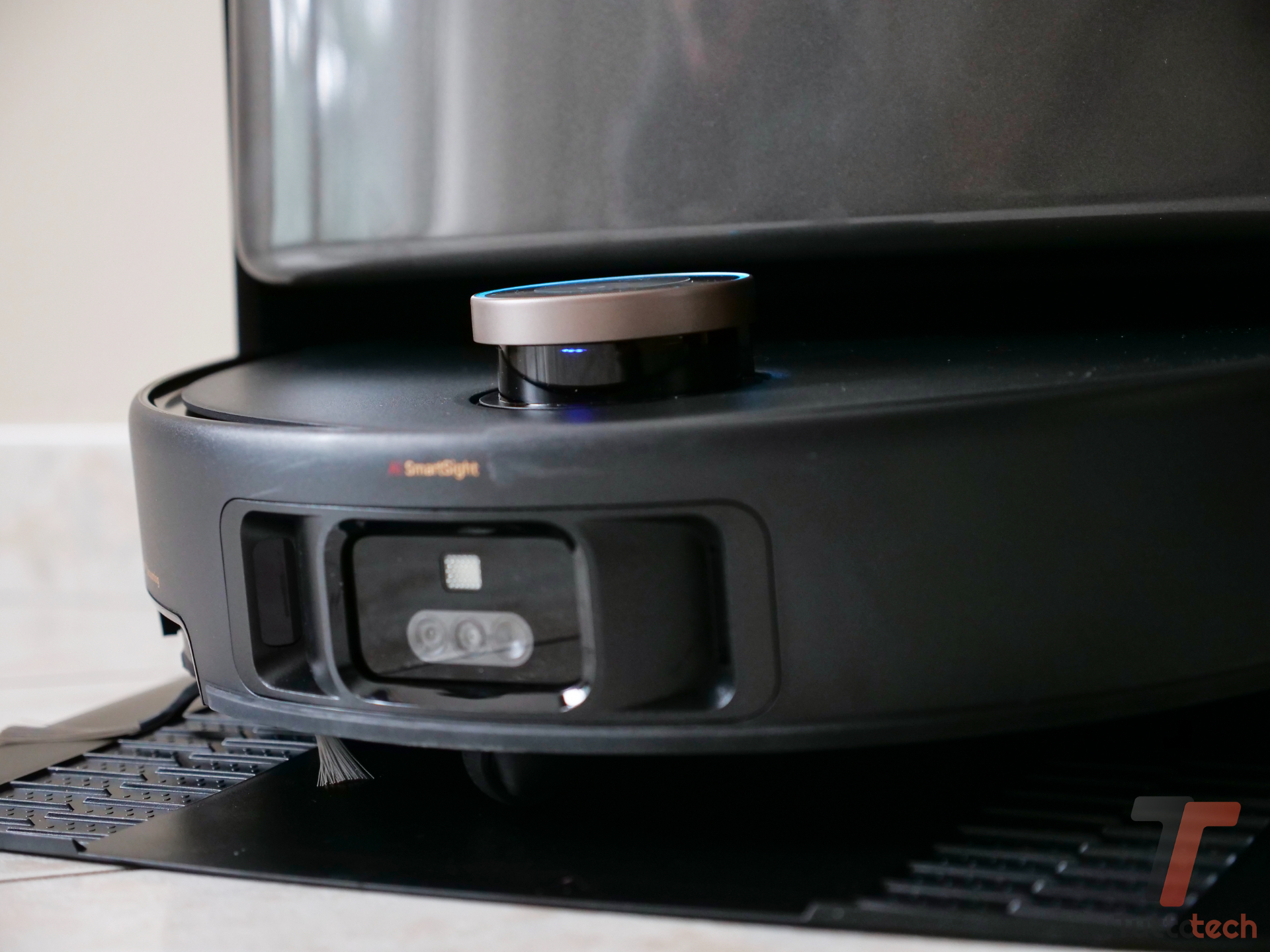 MOVA V50 Ultra Complete: il robot aspirapolvere top di gamma scende a 849€ su Amazon