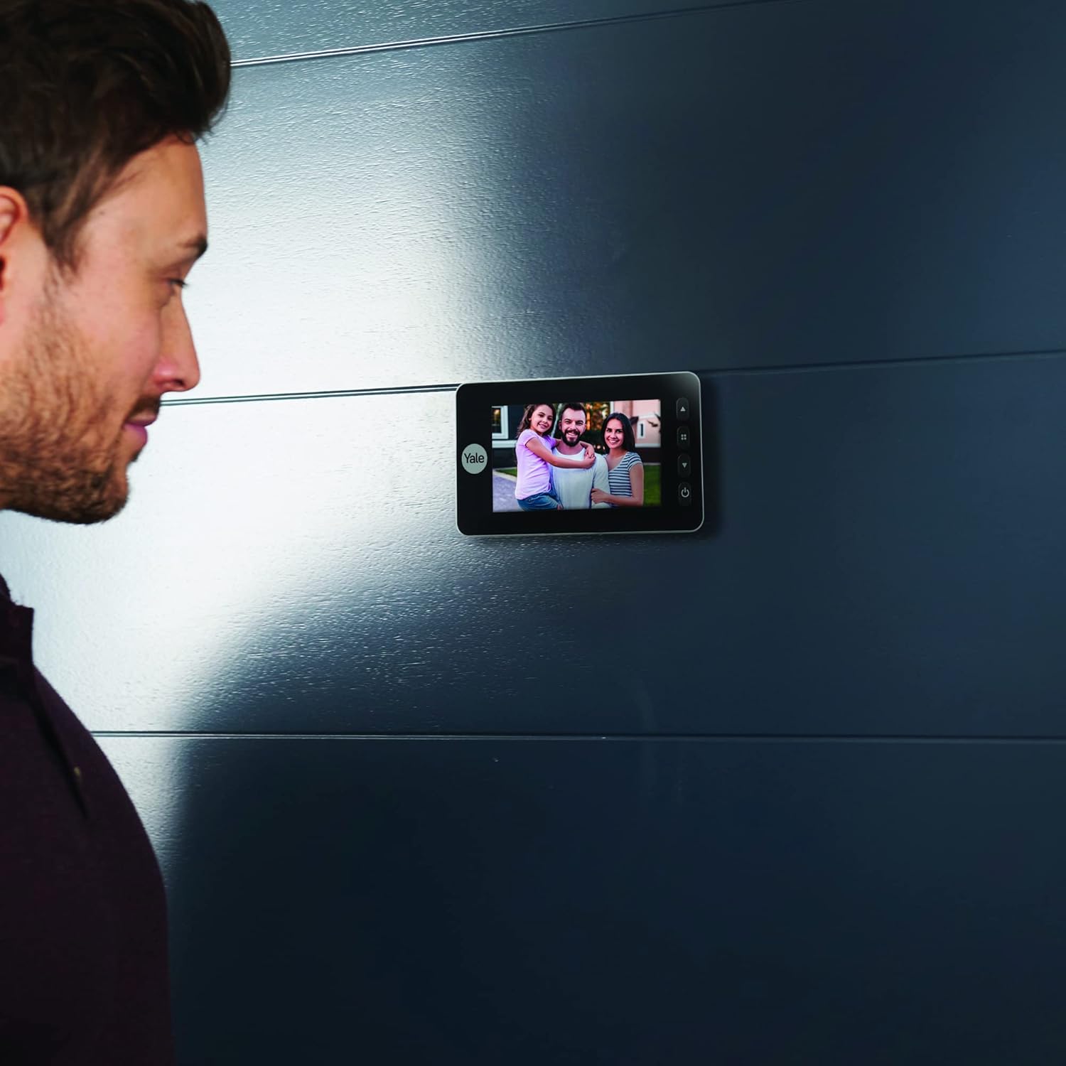 Spioncino digitale Yale DDV 5800: ora costa meno della metà su Amazon