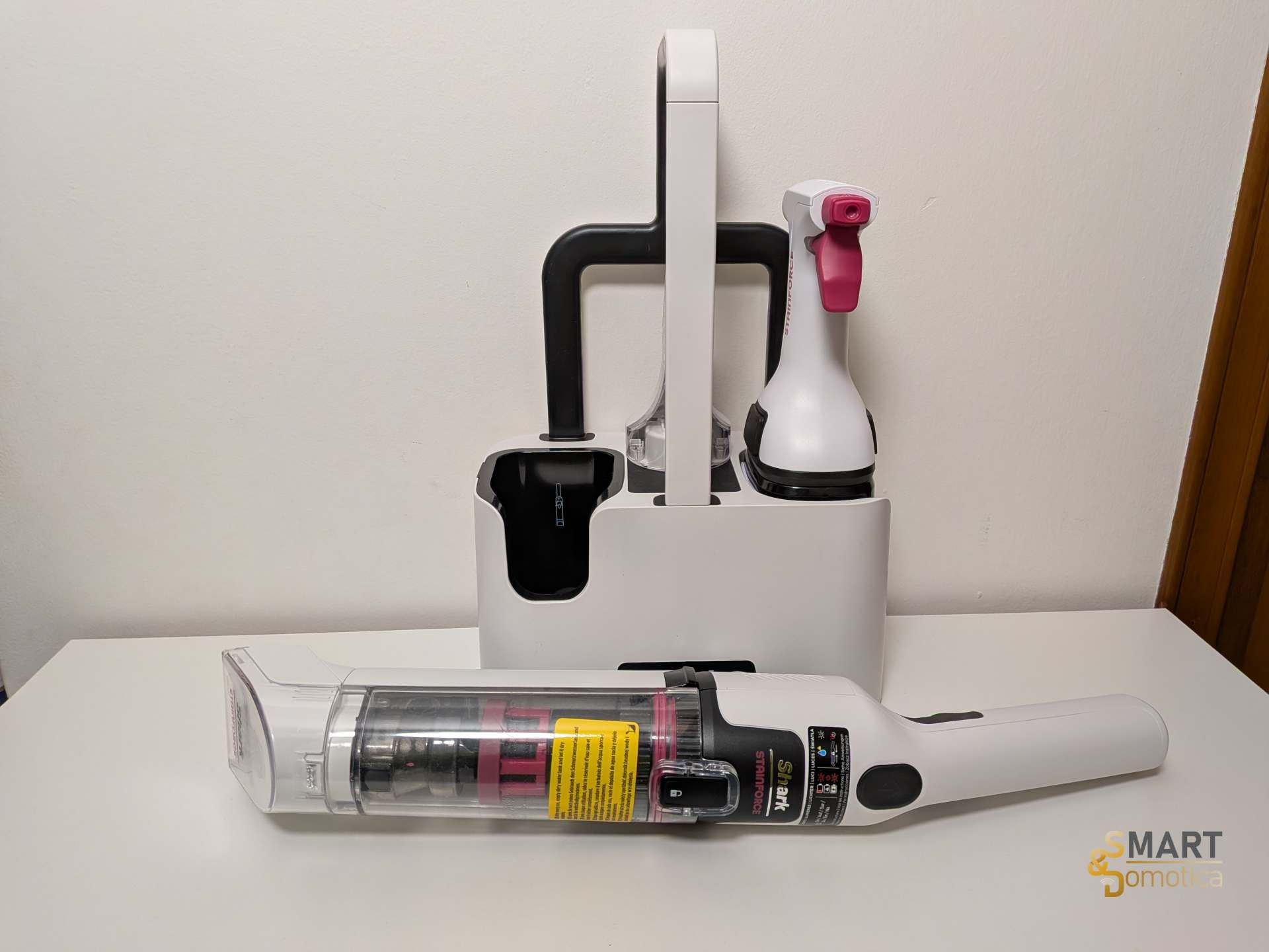 Recensione Shark Stainforce, il nuovo alleato contro le macchie