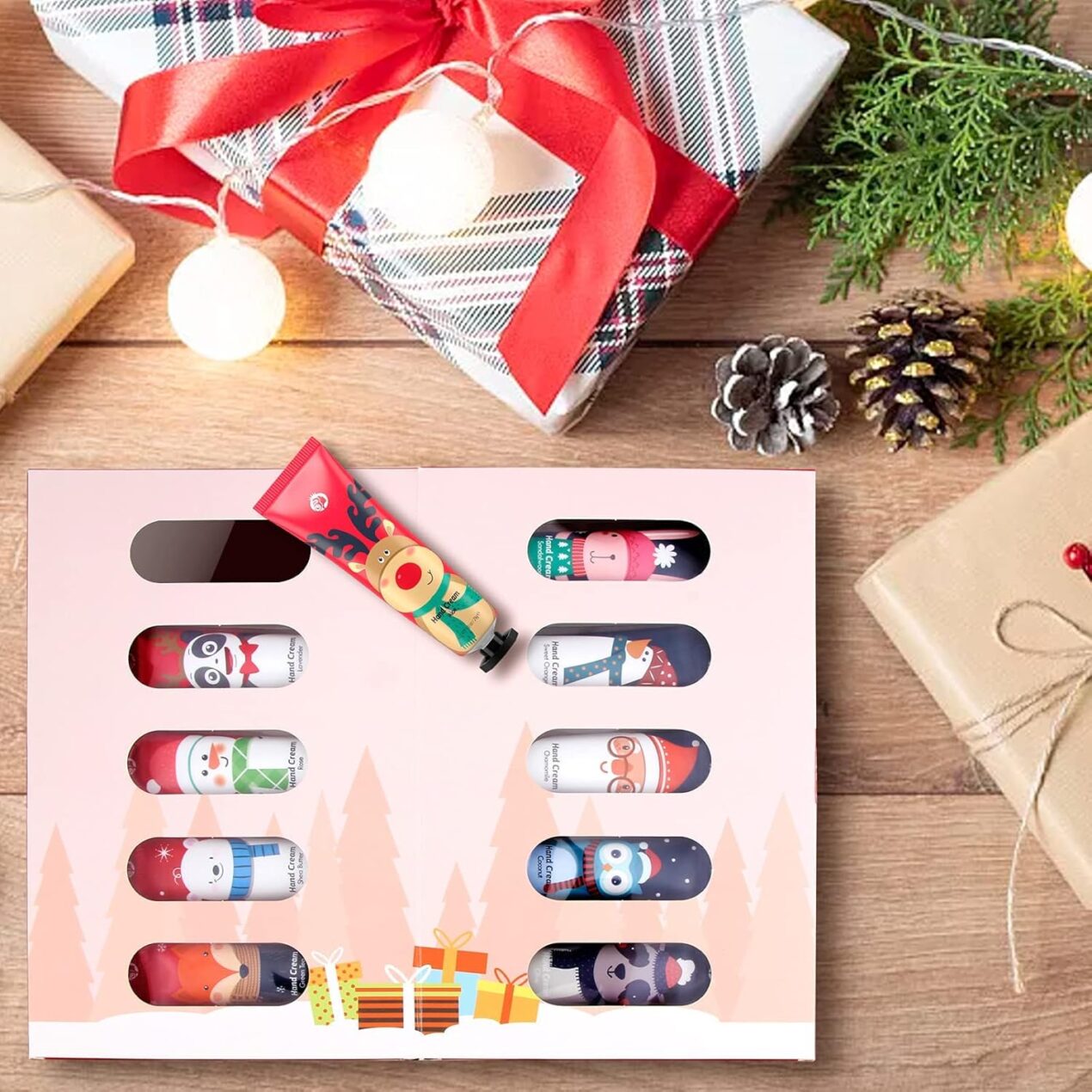 Regalo utile ed elegante: il cofanetto Crema Mani con 10 fragranze ad appena 15€