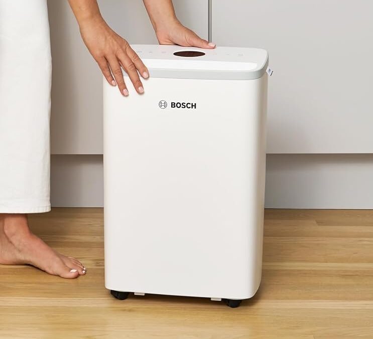 Deumidificatore Bosch Dry 2000 in offerta su Amazon: aria sana e panni asciutti in offerta a 169€