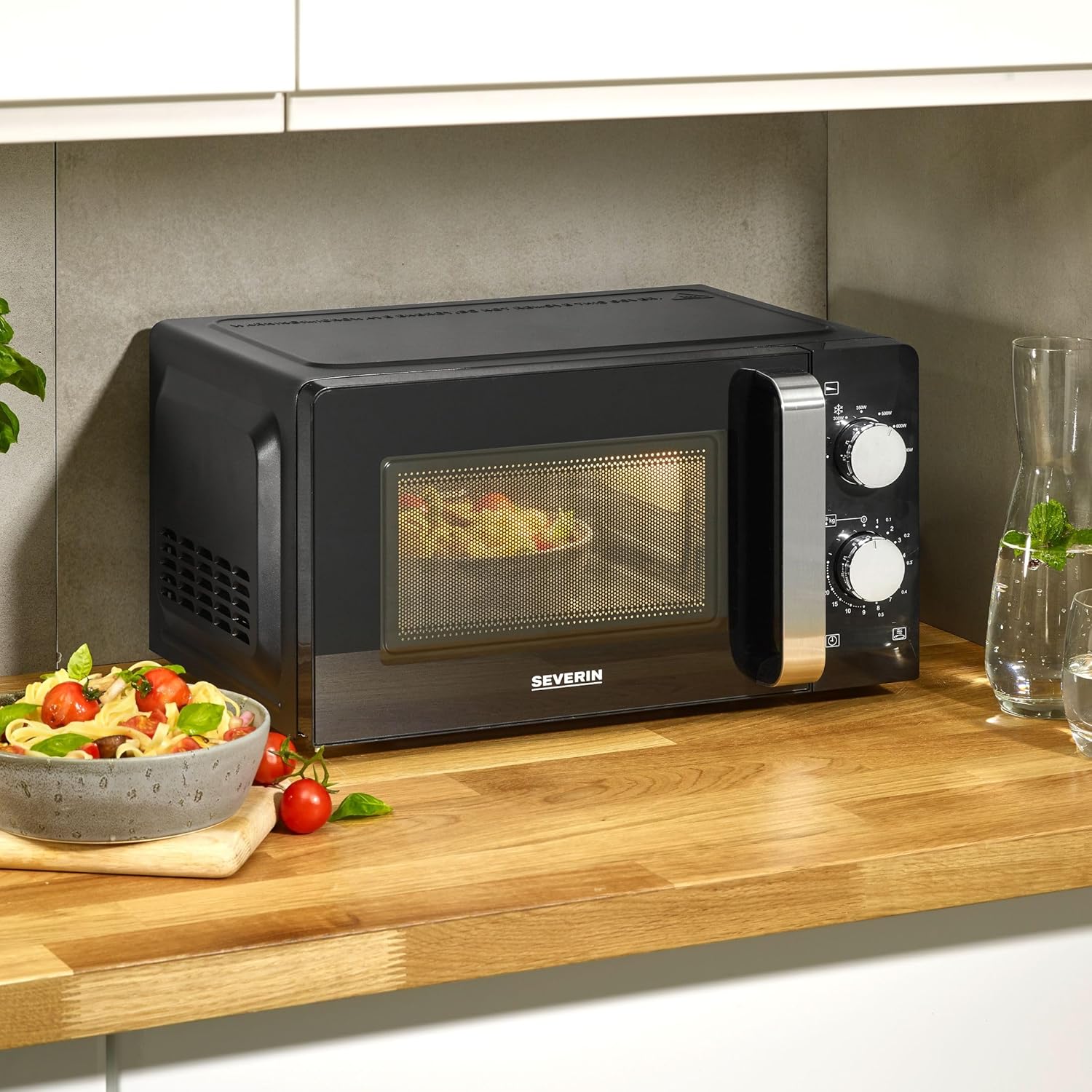 Cercate un microonde affidabile? Il modello SEVERIN MW 7886 è in offerta al 50% su Amazon