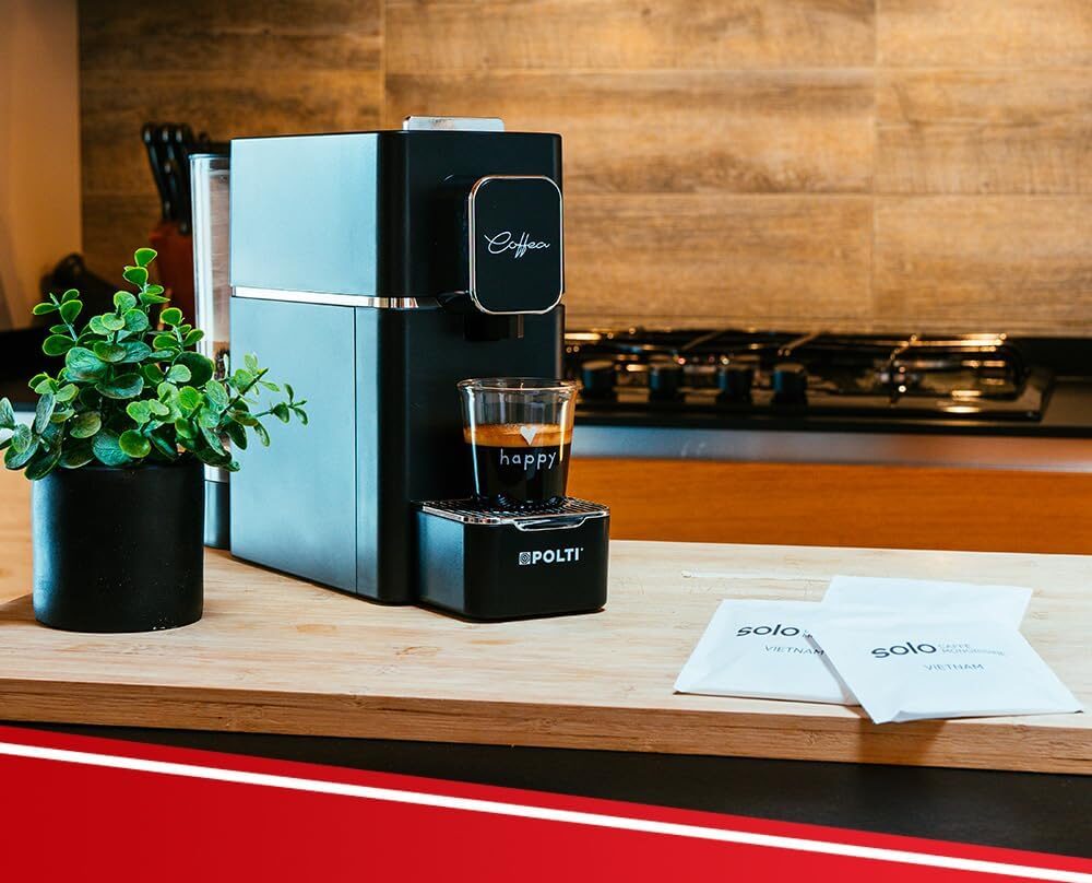 Caffè perfetto e design compatto: offerta Amazon sotto i 100€ sulla Polti Coffea da 19 bar