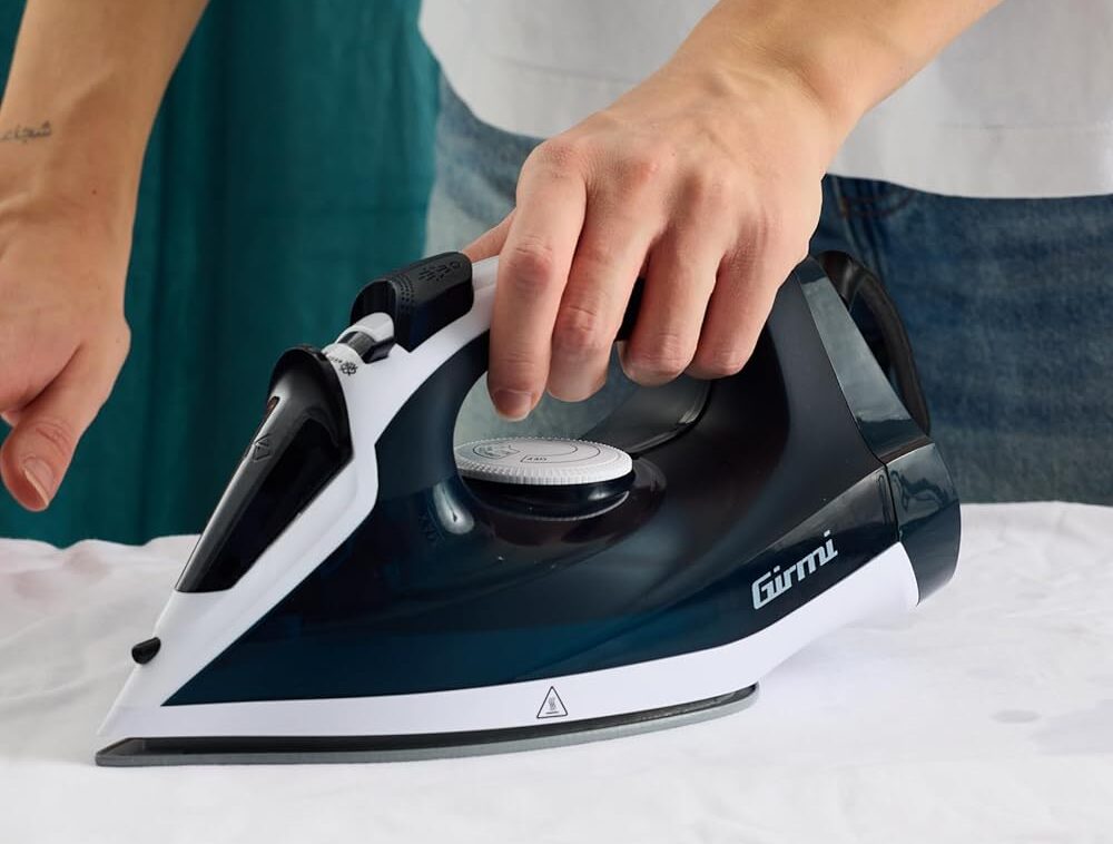 Ferro da stiro girmi st05 e1772125951349