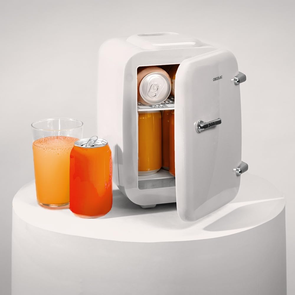 Cecotec Bolero MiniCooling 4L in offerta: mini frigo portatile a 32,90€