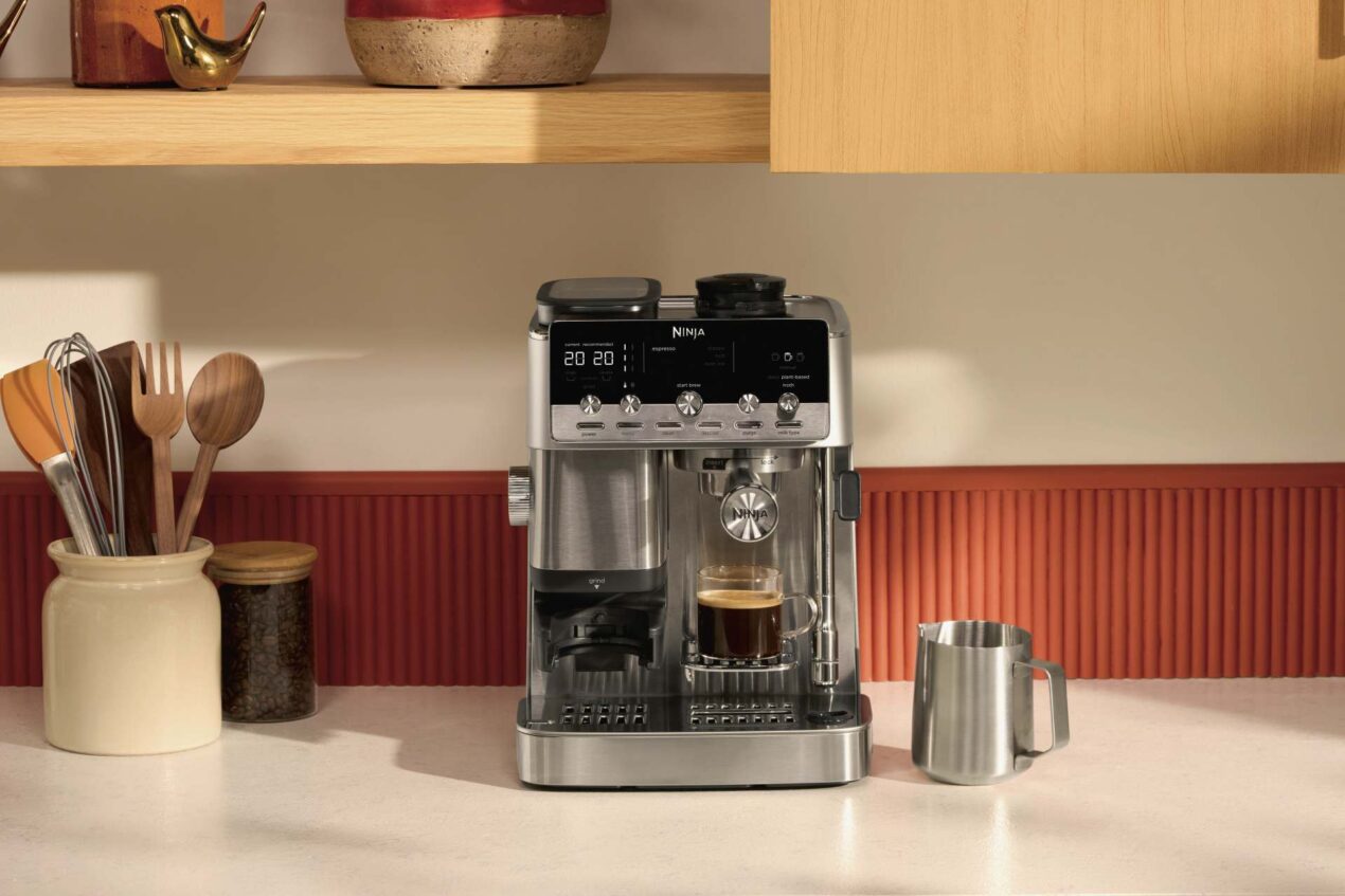 SharkNinja lancia Luxe Café MINI Plus, l'espresso da bar in formato compatto