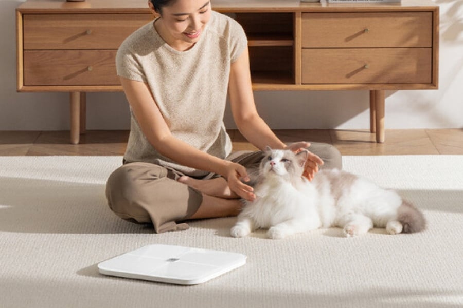 Xiaomi Mijia Body Fat Scale 4 Pro: la bilancia ricaricabile USB-C che dice addio alle pile