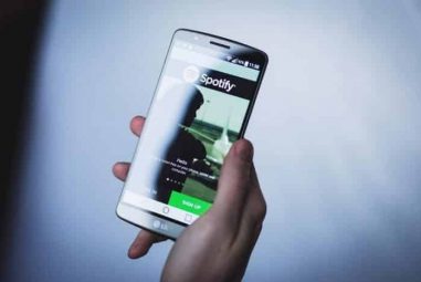 Come ascoltare musica con Amazon Echo via Bluetooth